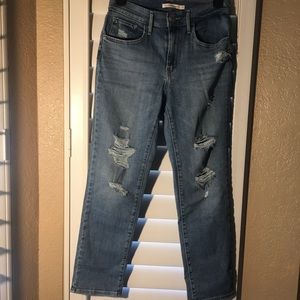 Women Levi’s 724 High Rise Straight Jeans